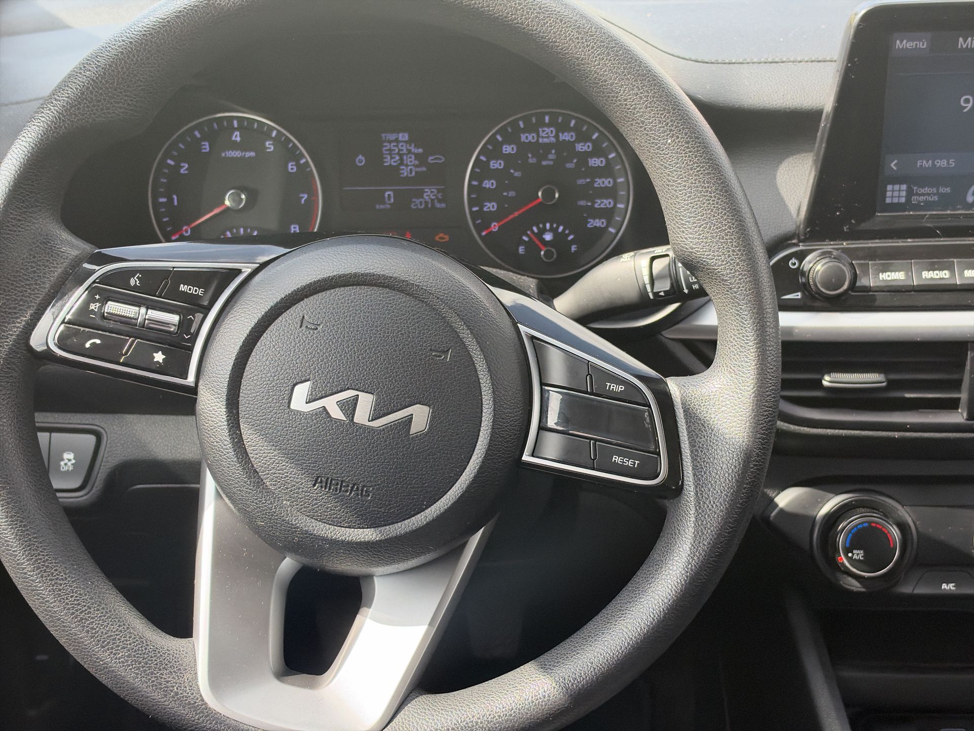 2024 Kia USADOS FORTE 2.0L LX MT SEDAN
