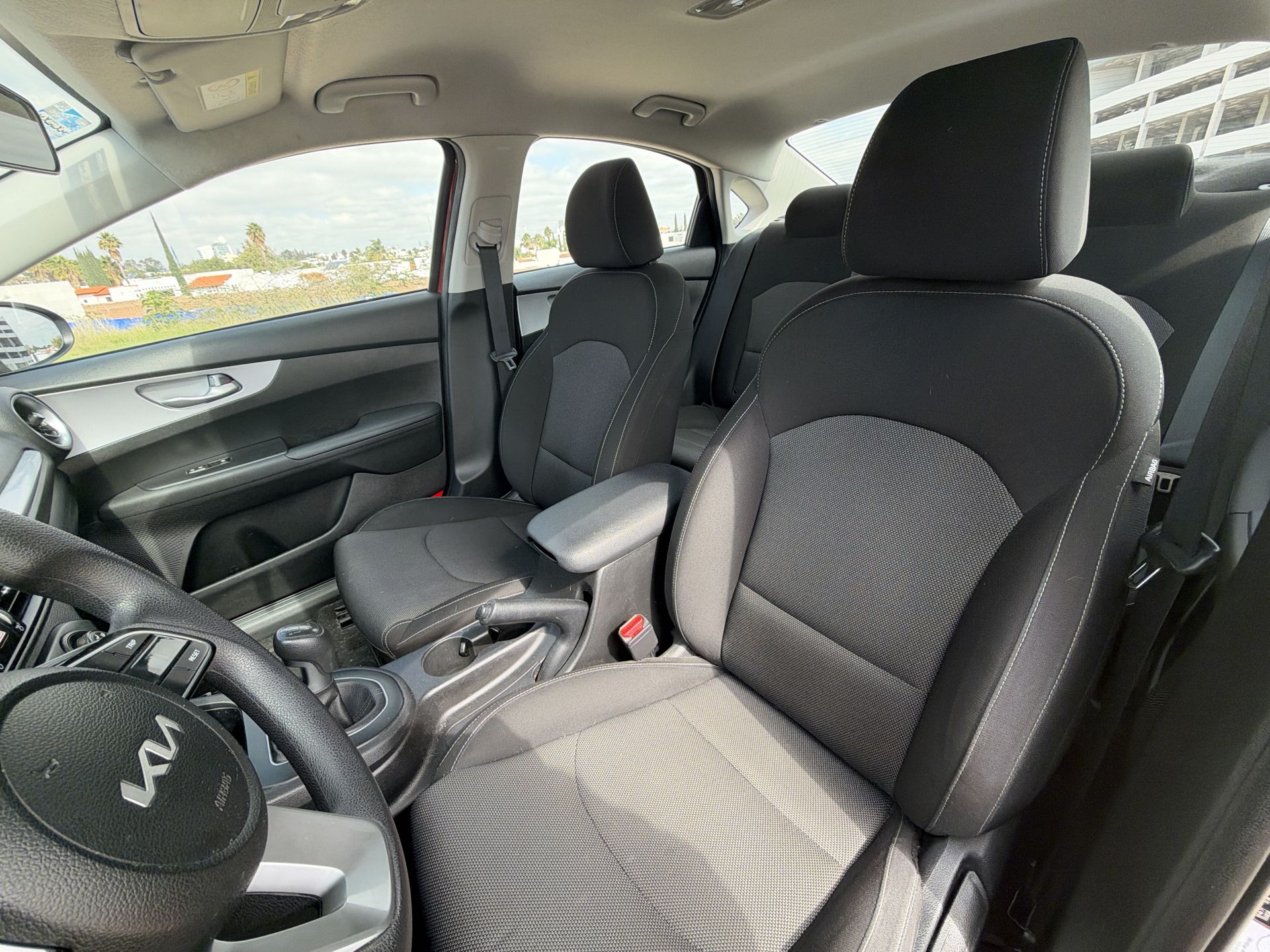 2024 Kia USADOS FORTE 2.0L LX MT SEDAN