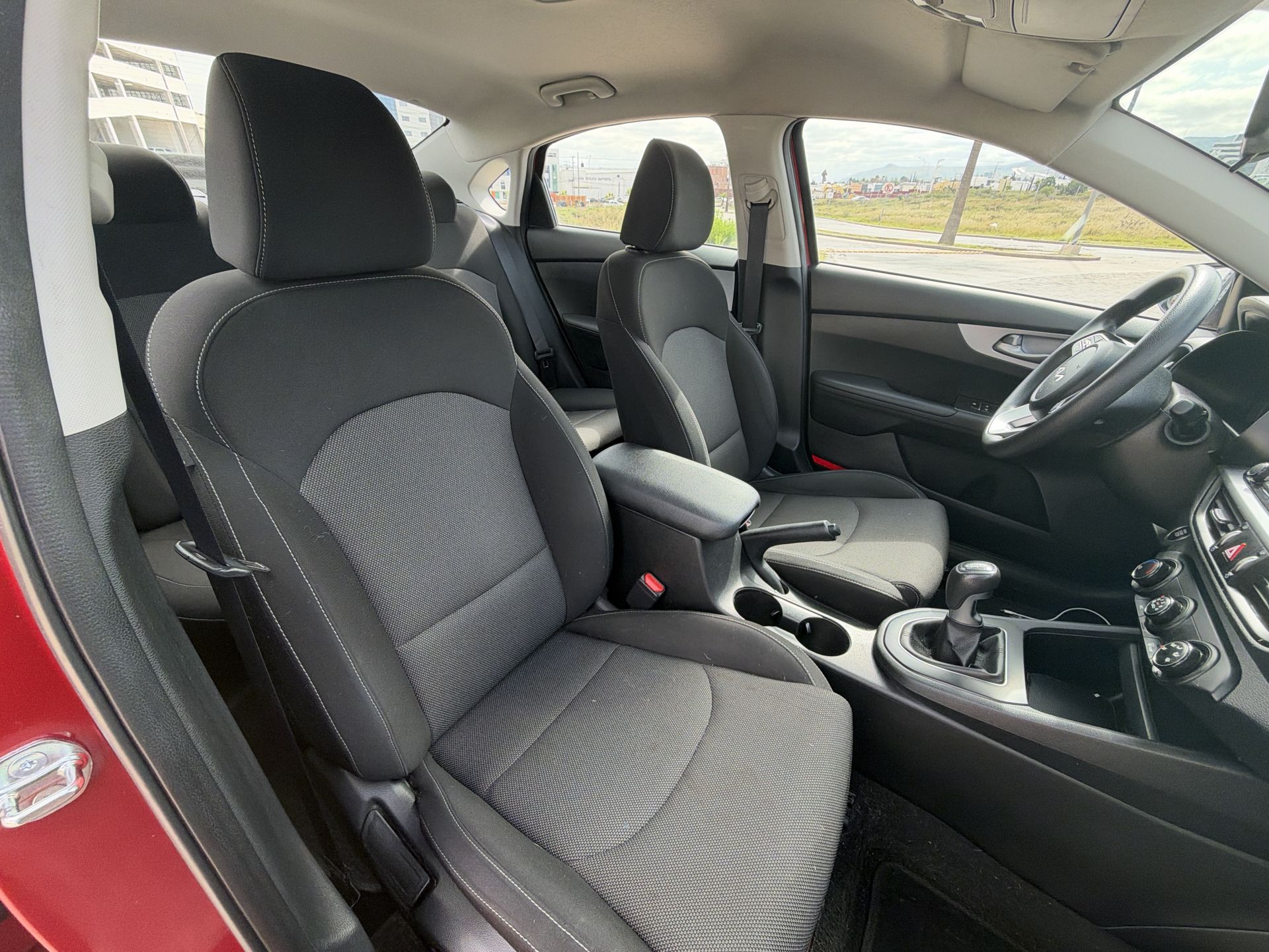2024 Kia USADOS FORTE 2.0L LX MT SEDAN