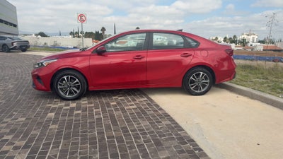 2024 Kia USADOS FORTE 2.0L LX MT SEDAN