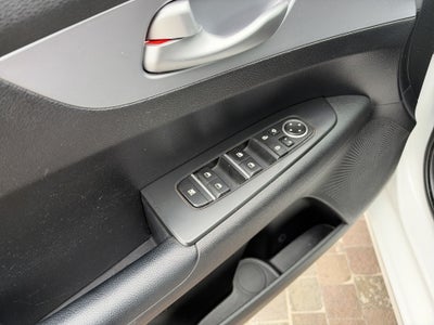 2024 Kia USADOS FORTE 2.0L LX MT SD