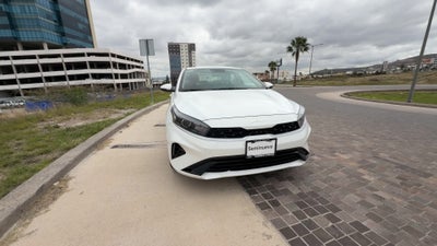 2024 Kia USADOS FORTE 2.0L LX MT SD