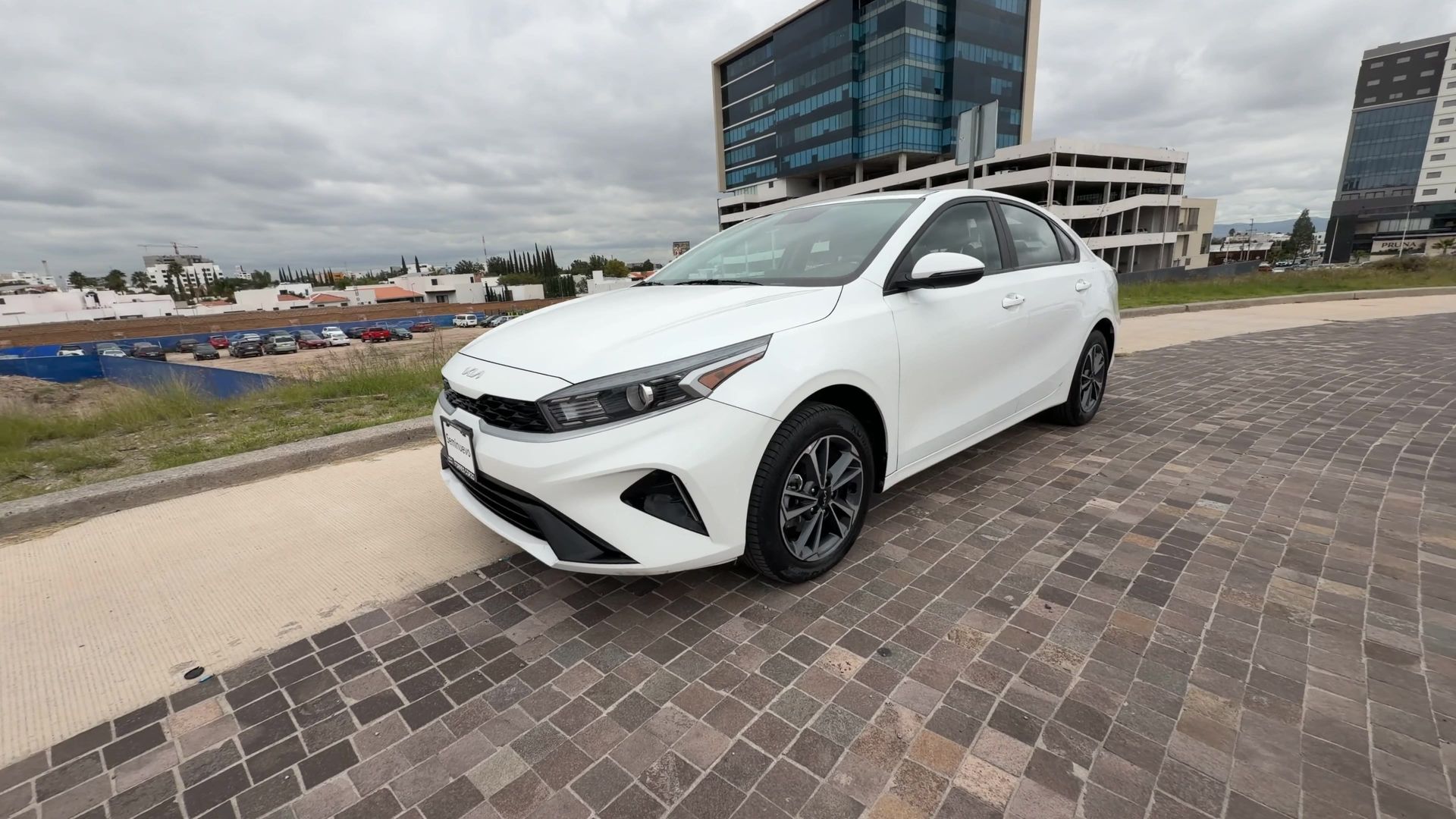 2024 Kia USADOS FORTE 2.0L LX MT SD
