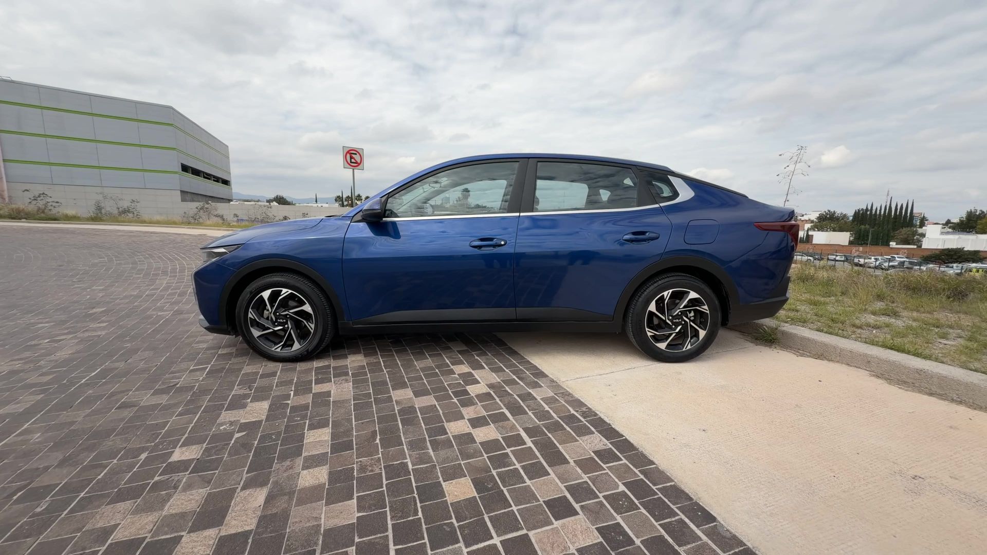2024 Kia USADOS K3 1.6L EX PACK AT SEDAN