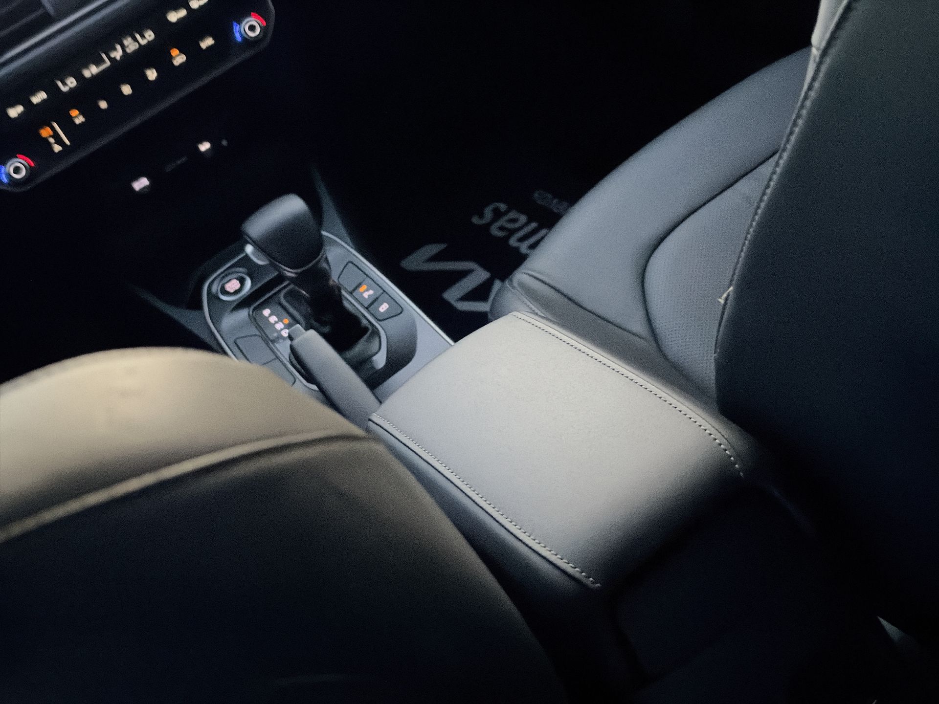 2024 Kia USADOS K3 EX PACK AT SD