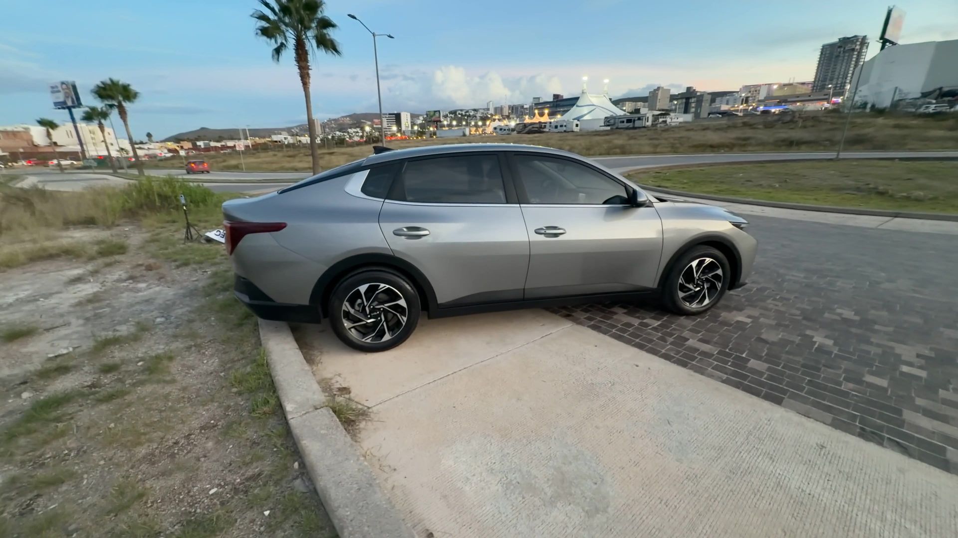 2024 Kia USADOS K3 EX PACK AT SD