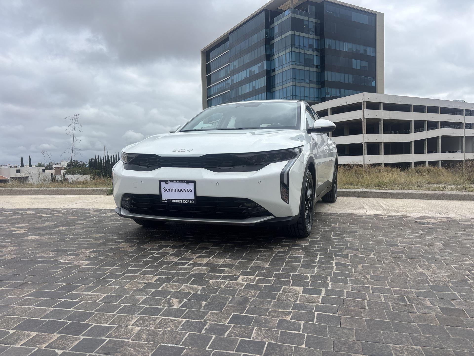 2025 Kia USADOS K3 1.6L EX PACK AT HB