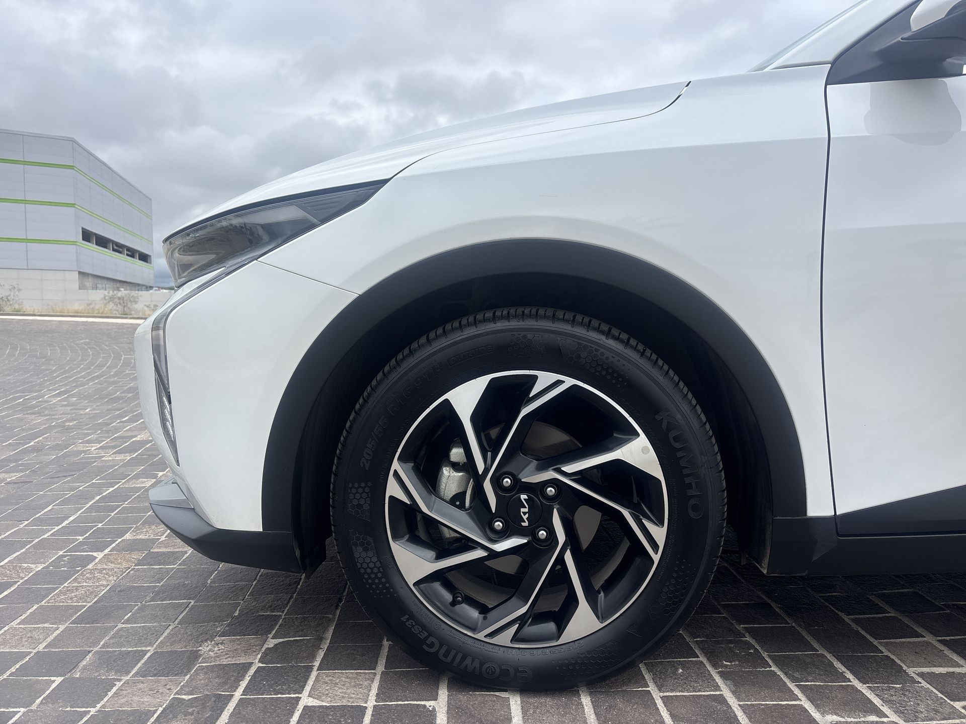 2025 Kia USADOS K3 1.6L EX PACK AT HB
