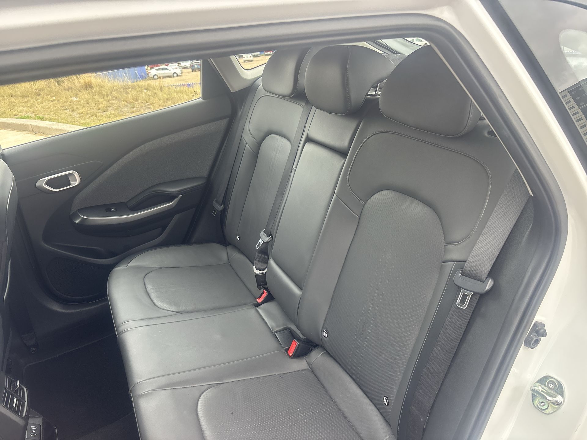 2025 Kia USADOS K3 1.6L EX PACK AT HB