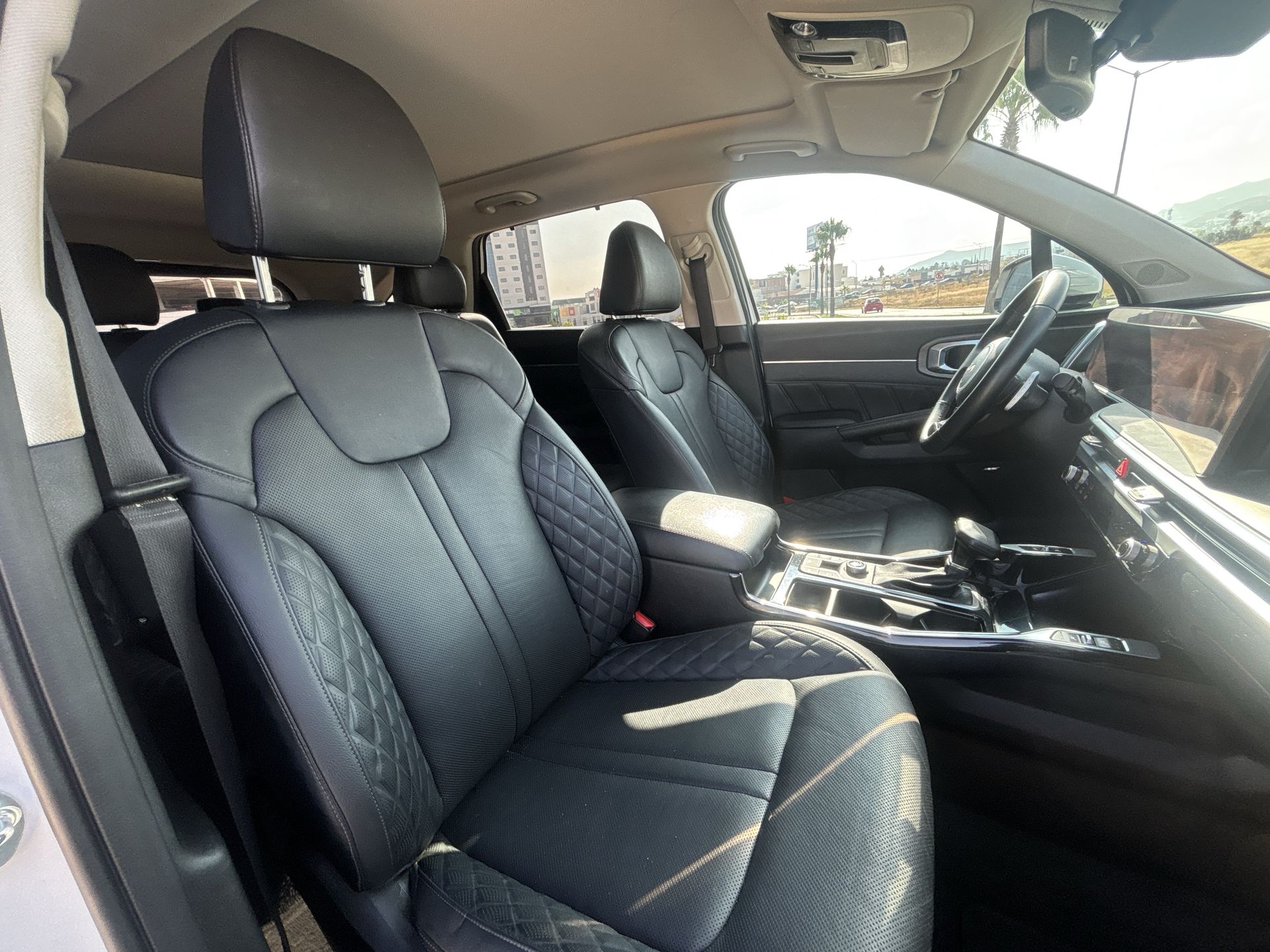 2025 Kia USADOS SORENTO 2.5L SXL DCT