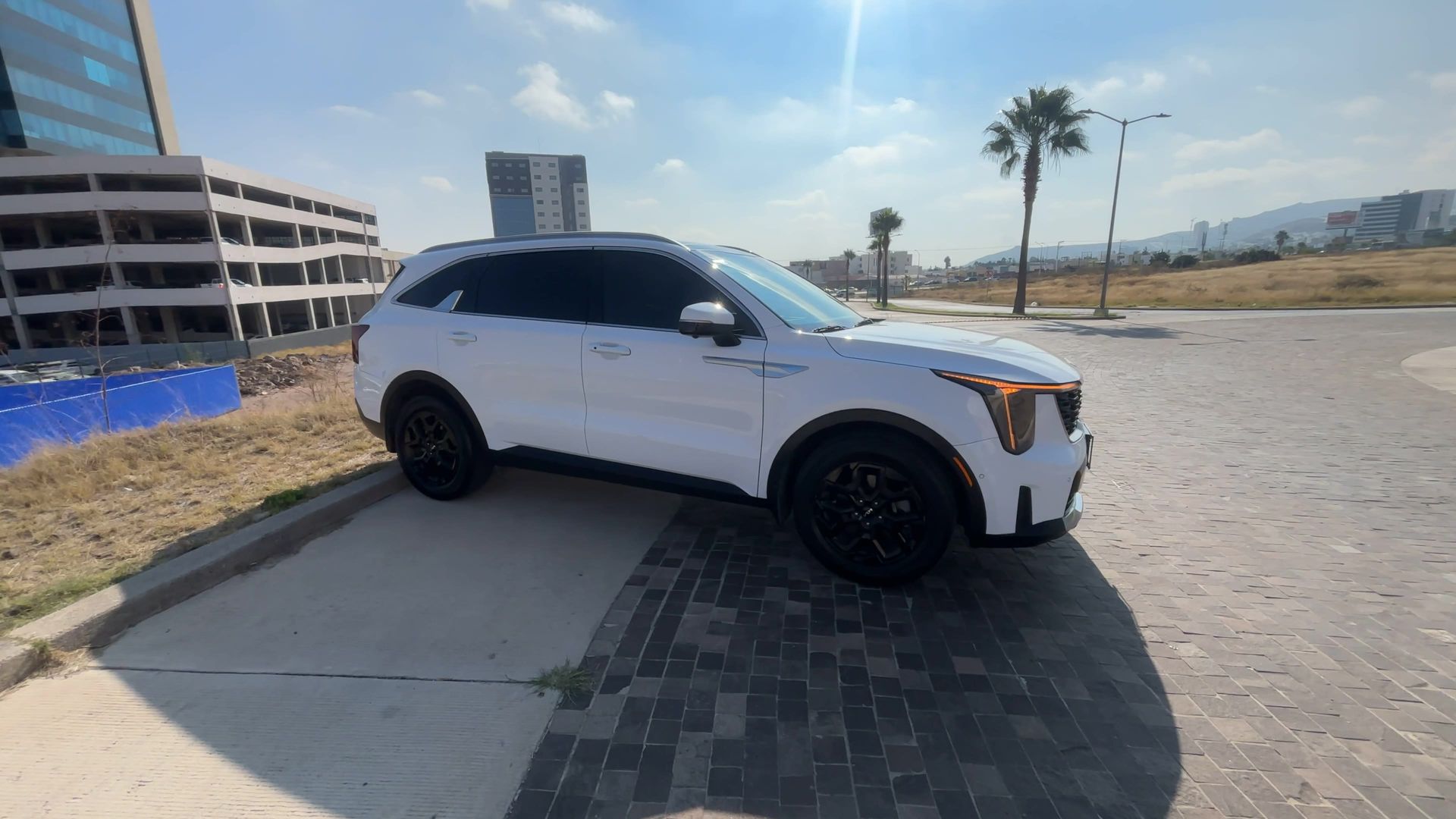 2025 Kia USADOS SORENTO 2.5L SXL DCT