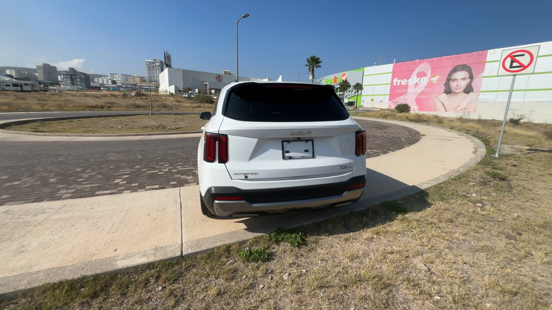 2025 Kia USADOS SORENTO 2.5L SXL DCT