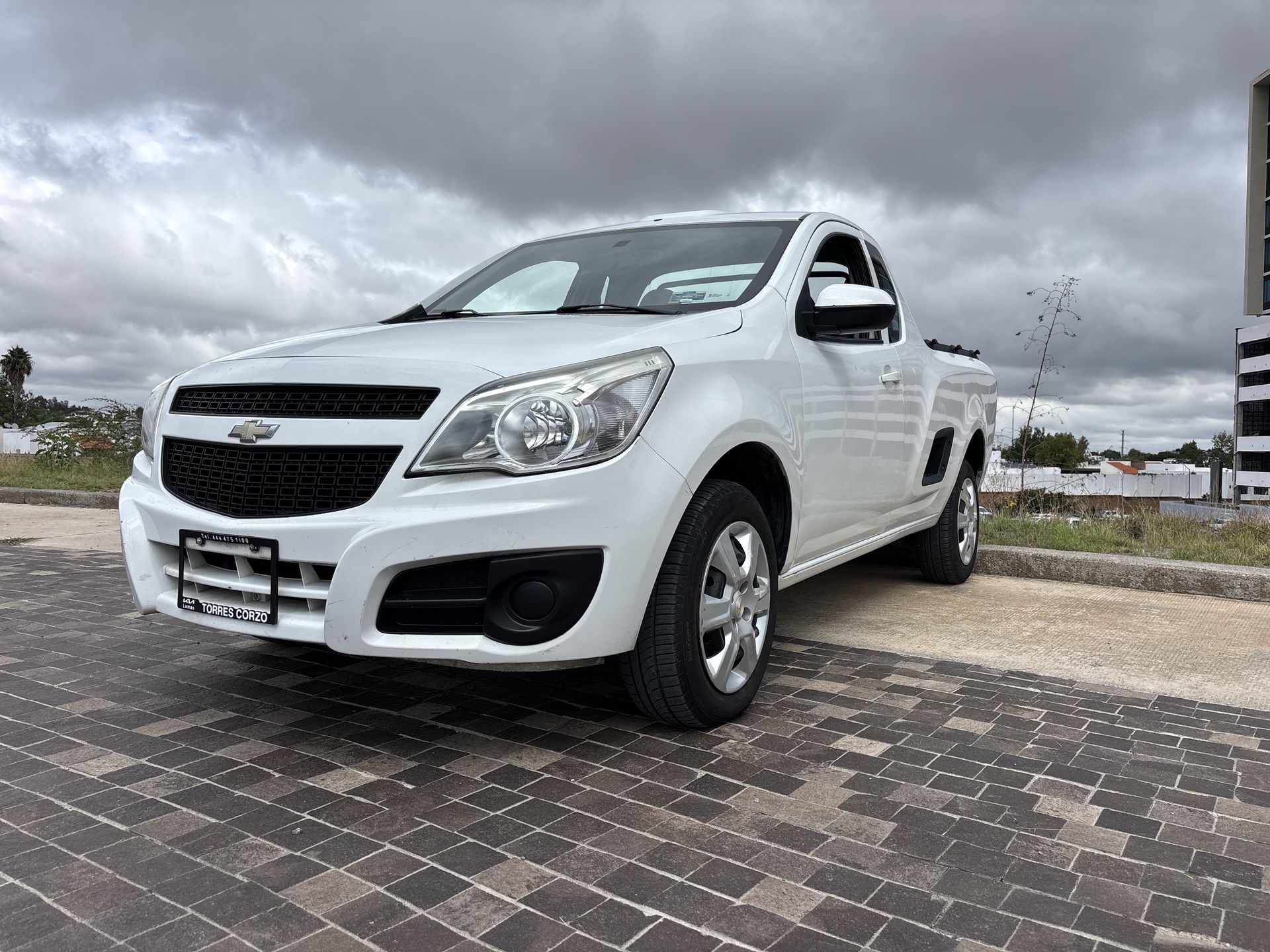 2018 Chevrolet USADOS TORNADO LS STD