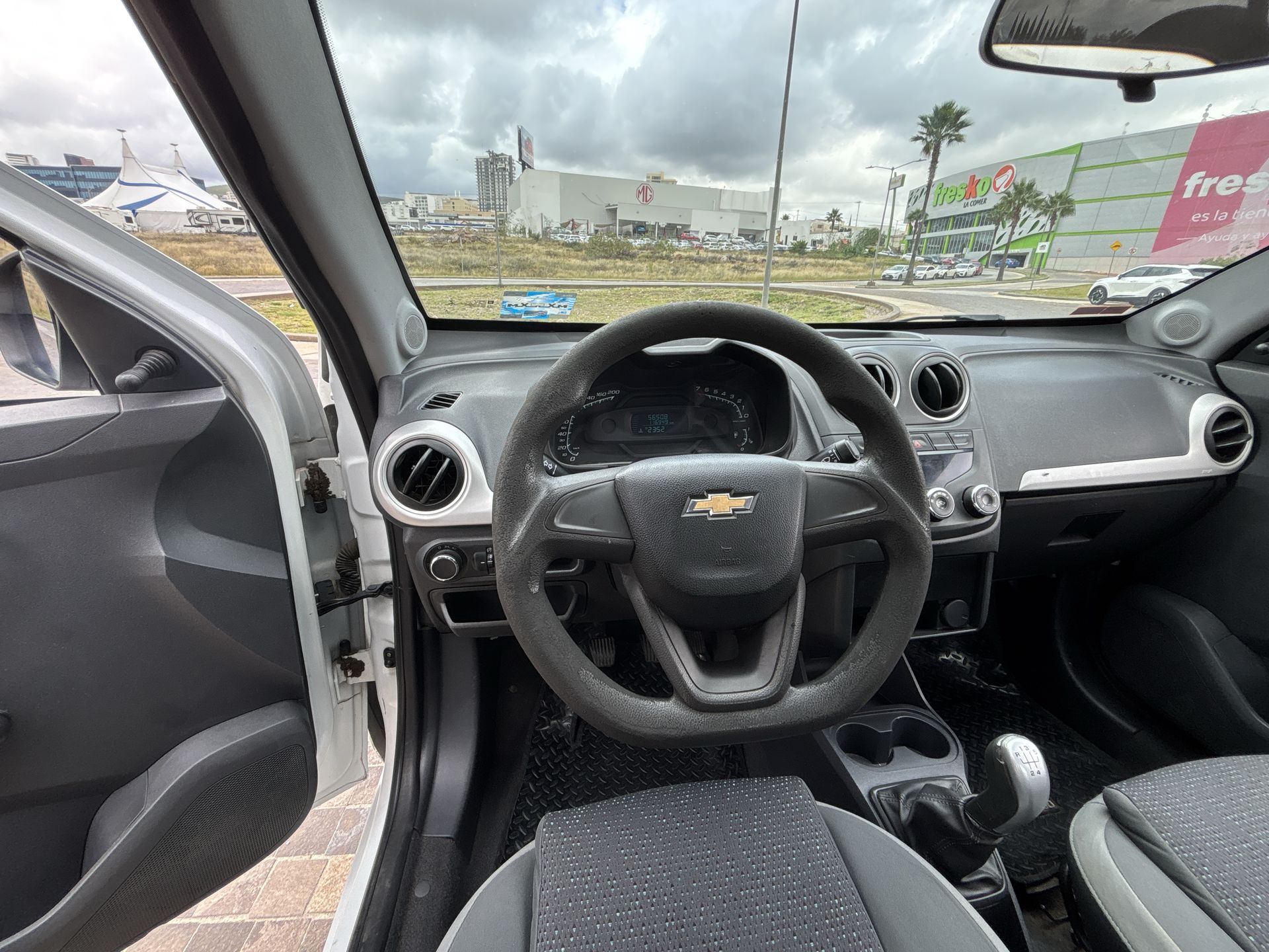 2018 Chevrolet USADOS TORNADO LS STD