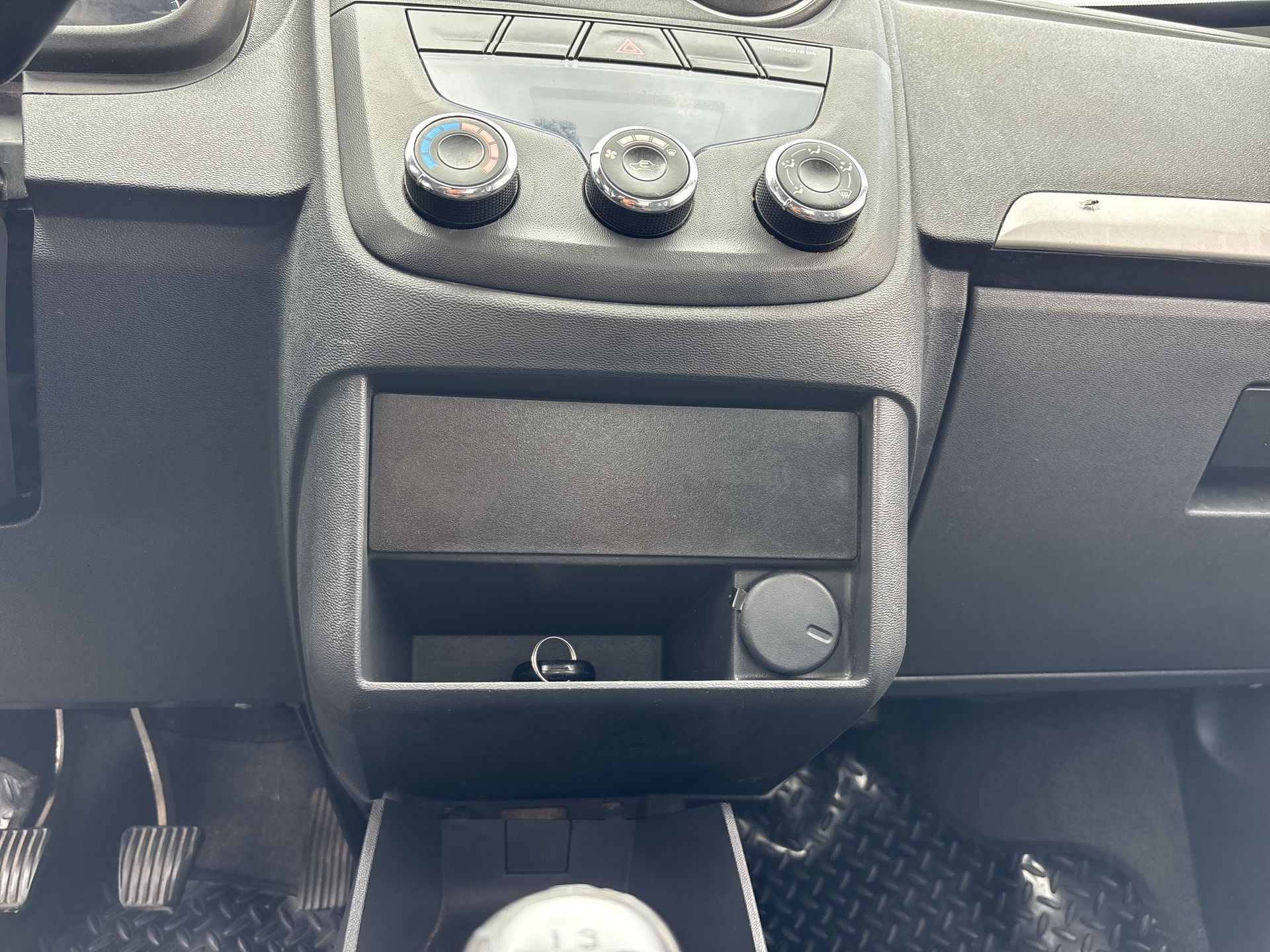 2018 Chevrolet USADOS TORNADO LS STD
