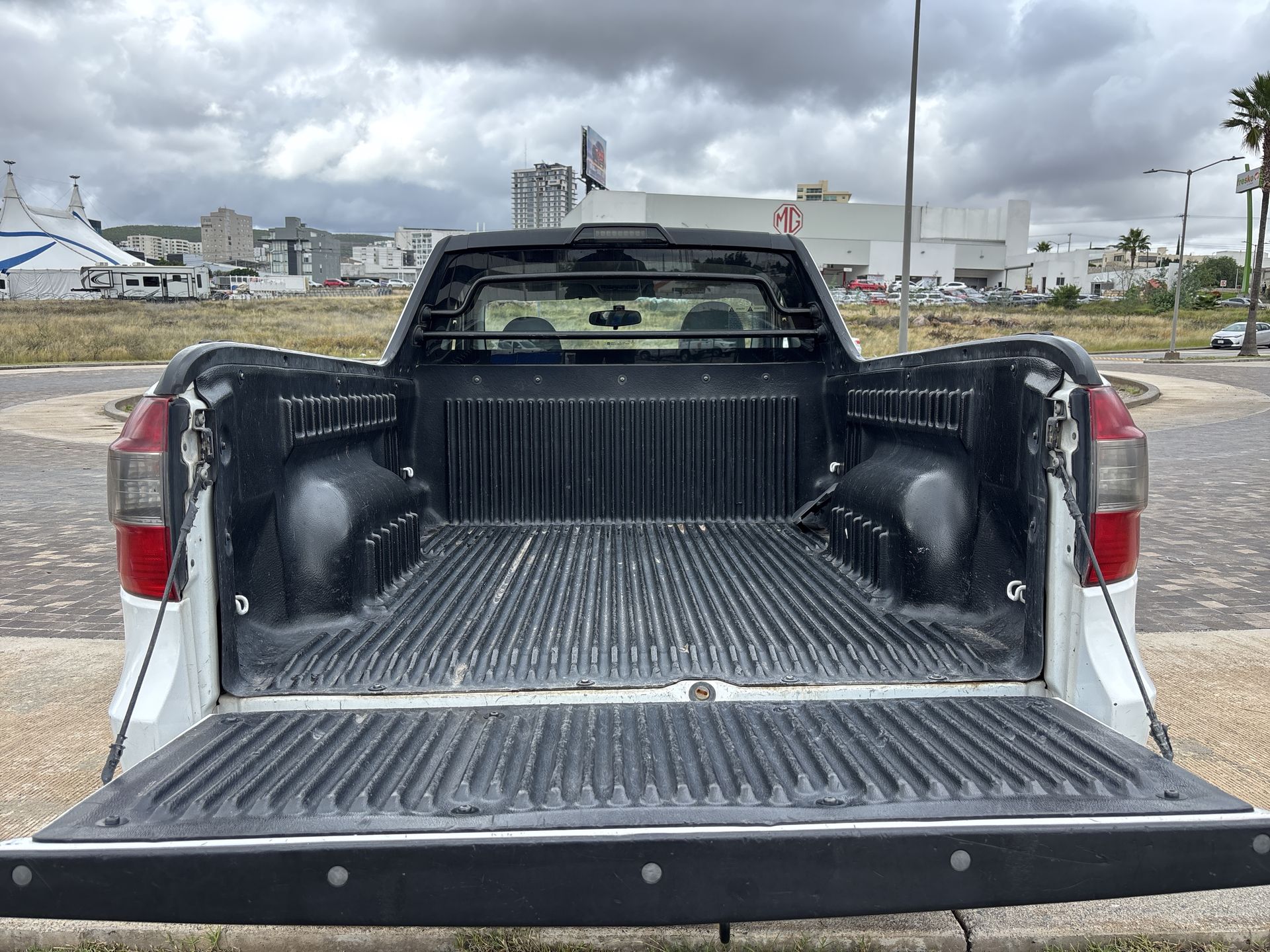 2018 Chevrolet USADOS TORNADO LS STD