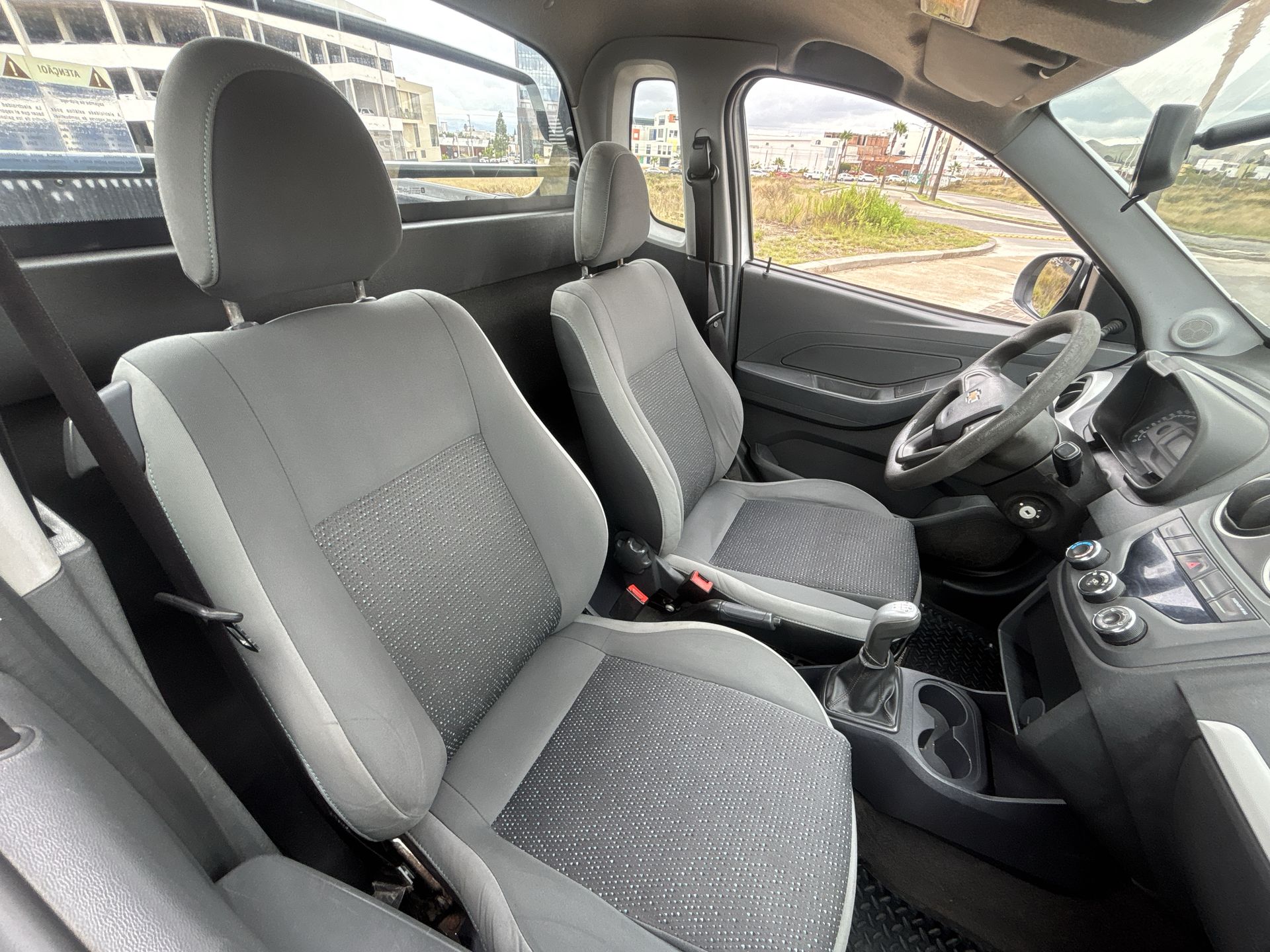 2018 Chevrolet USADOS TORNADO LS STD