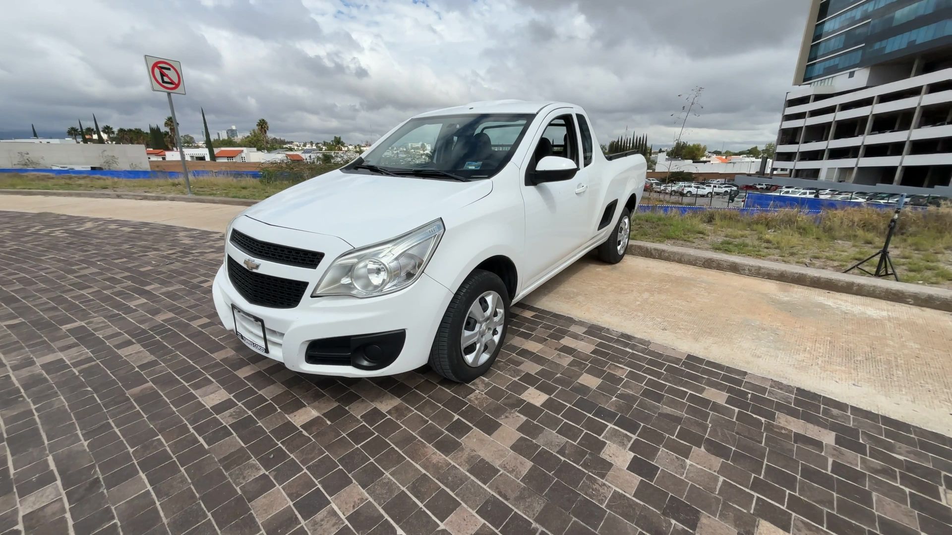 2018 Chevrolet USADOS TORNADO LS STD