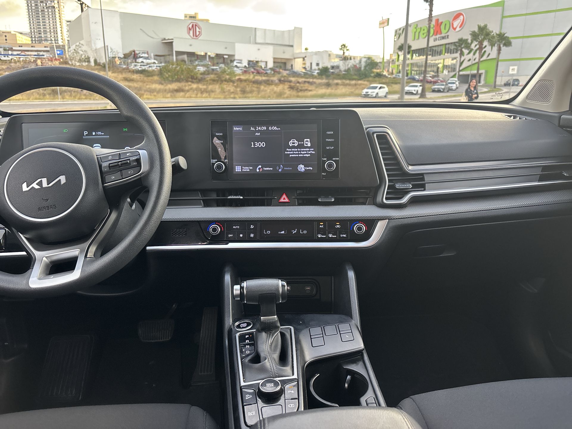 2024 Kia USADOS SPORTAGE 2.0L LX TA