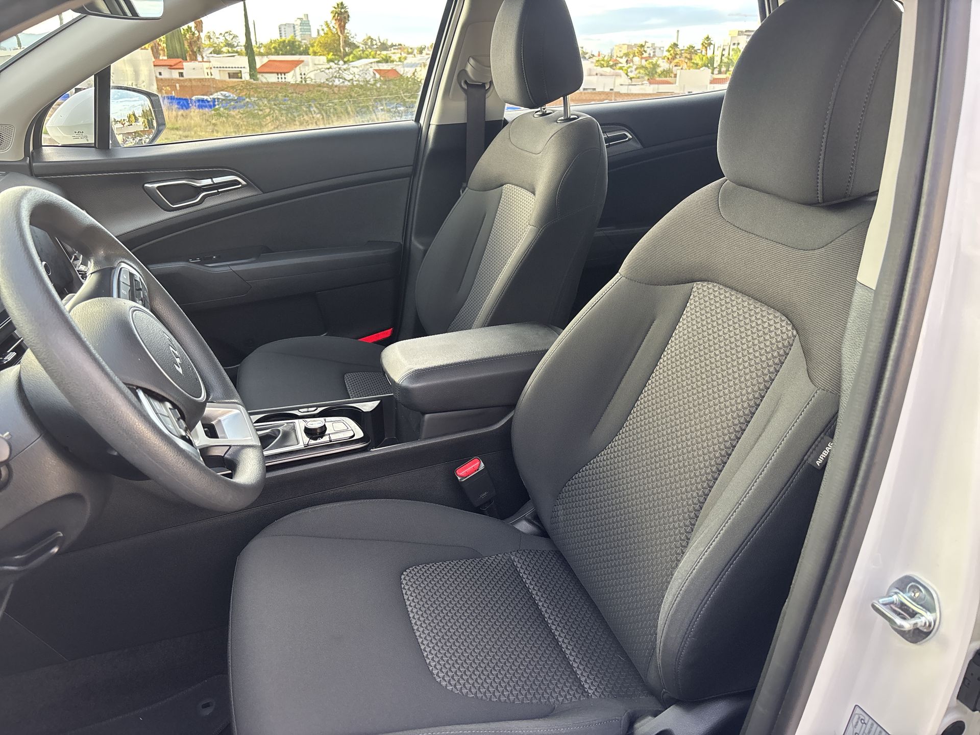 2024 Kia USADOS SPORTAGE 2.0L LX TA