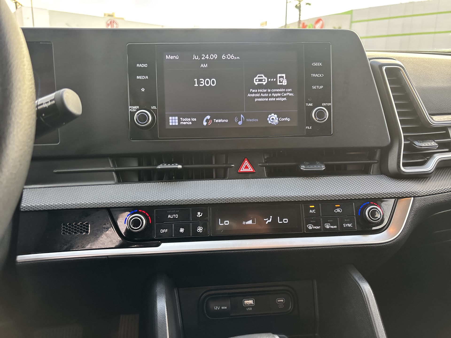 2024 Kia USADOS SPORTAGE 2.0L LX TA