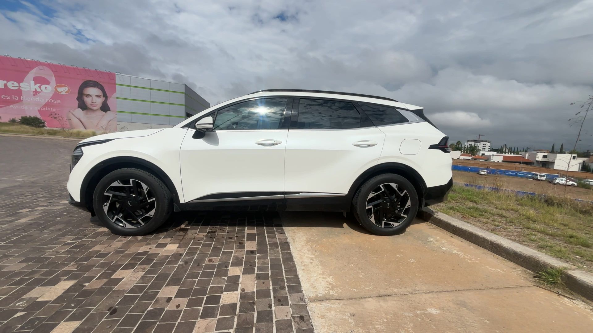 2024 Kia USADOS SPORTAGE 2.5L SXL AT