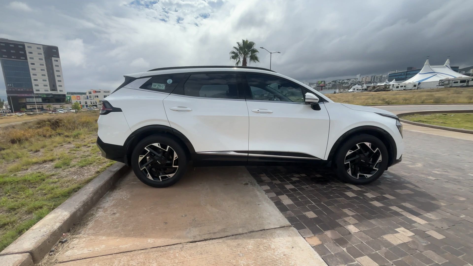 2024 Kia USADOS SPORTAGE 2.5L SXL AT