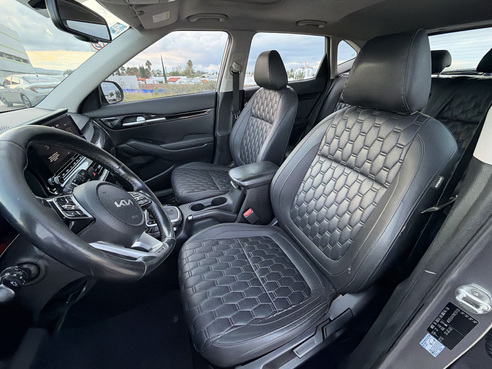 2022 Kia USADOS SELTOS 1.6L SX AT