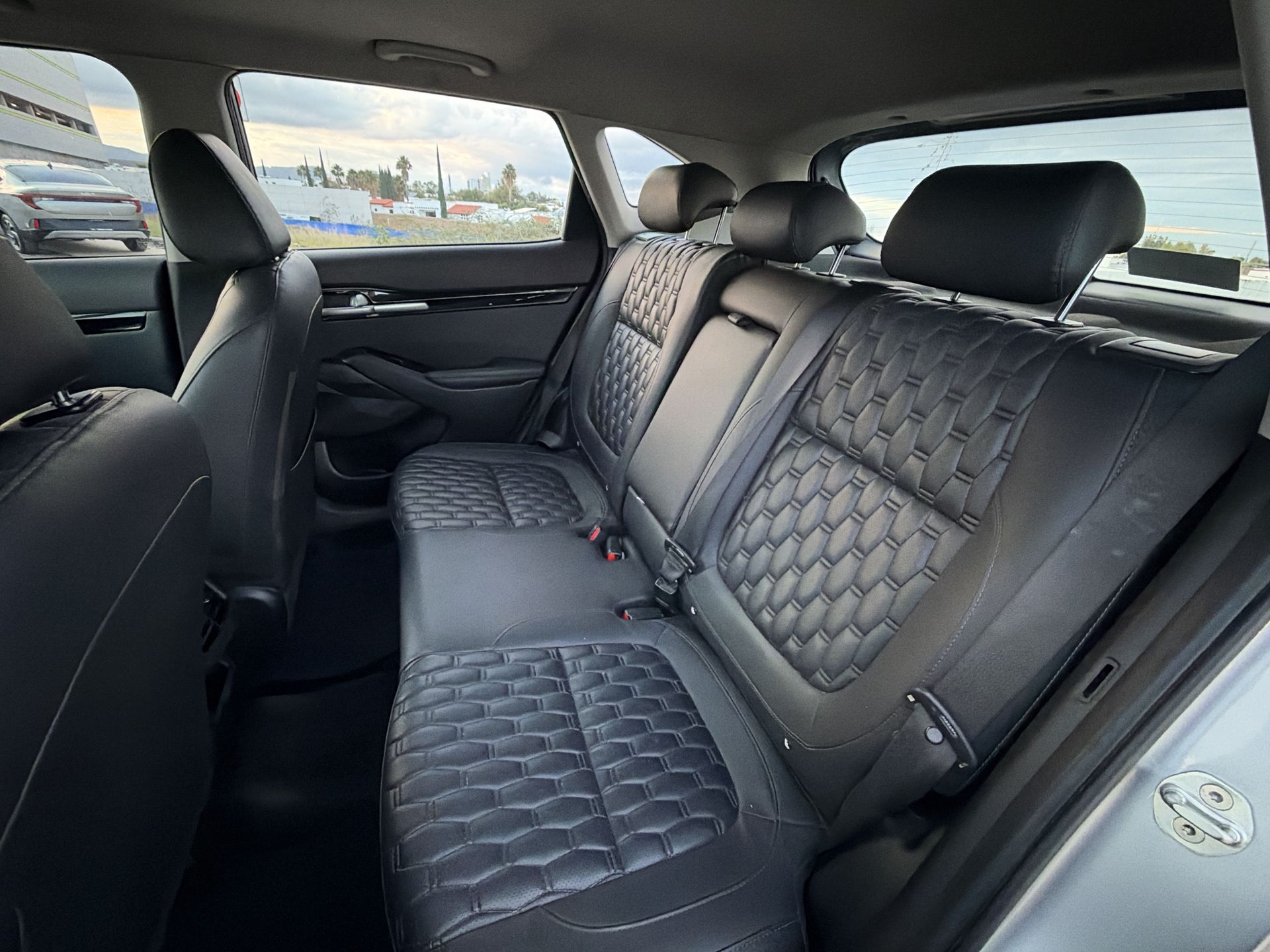 2022 Kia USADOS SELTOS 1.6L SX AT