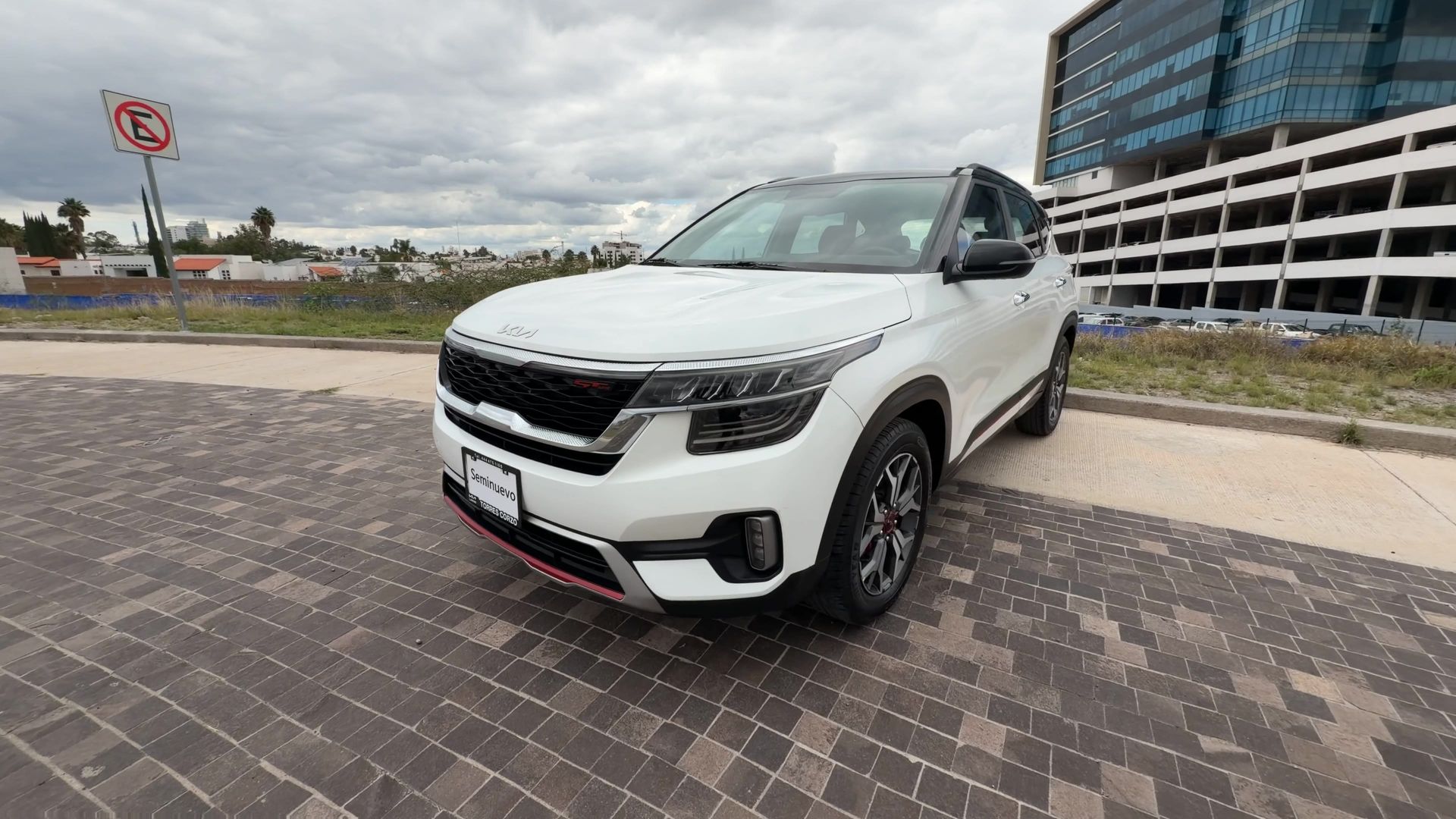 2022 Kia USADOS SELTOS 1.4L GT LINE DCT