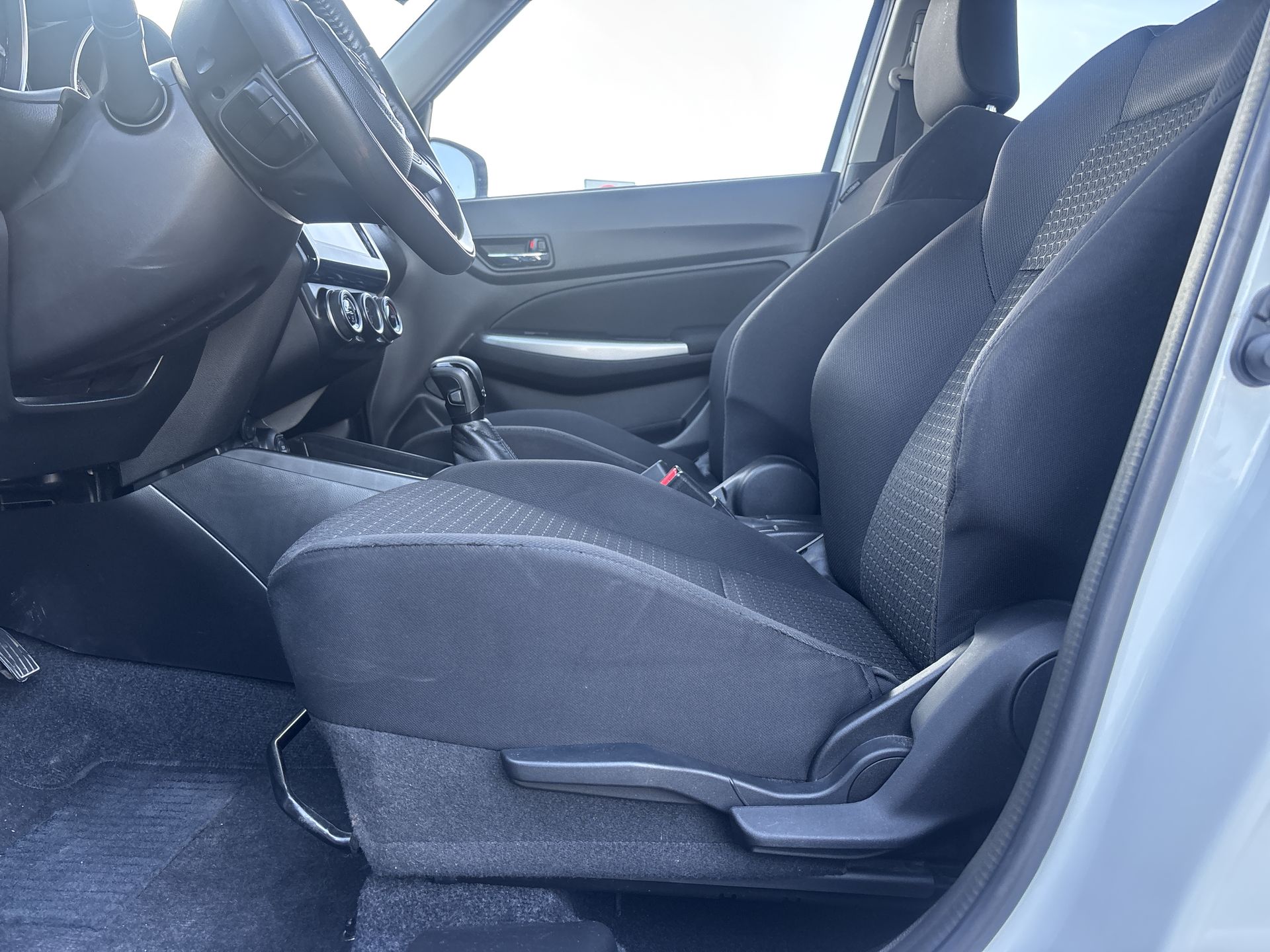 2023 SUZUKI USADOS SWIFT 1.2L GLX CVT