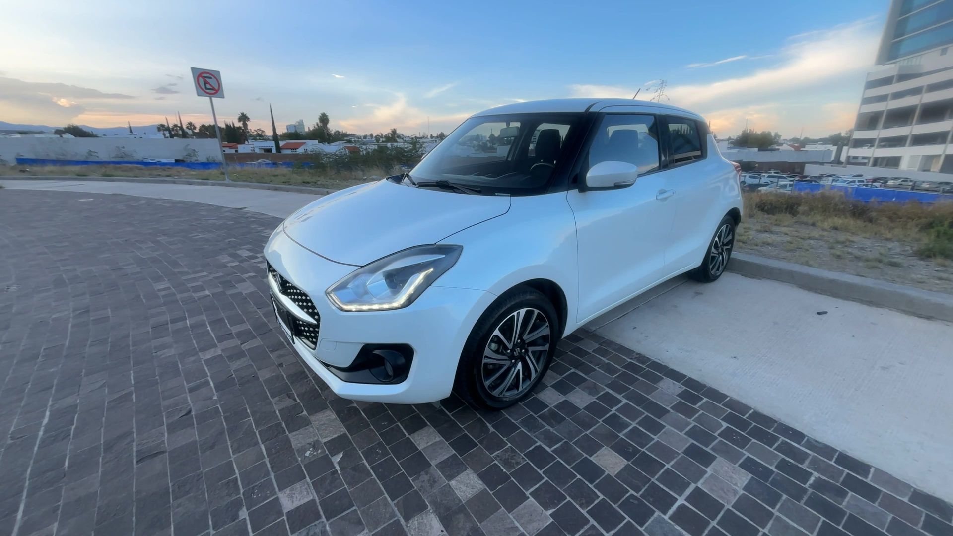 2023 SUZUKI USADOS SWIFT 1.2L GLX CVT