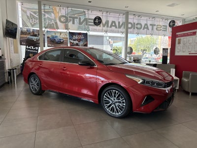 2024 Kia USADOS FORTE 2.0L GT-LINE IVT SEDAN