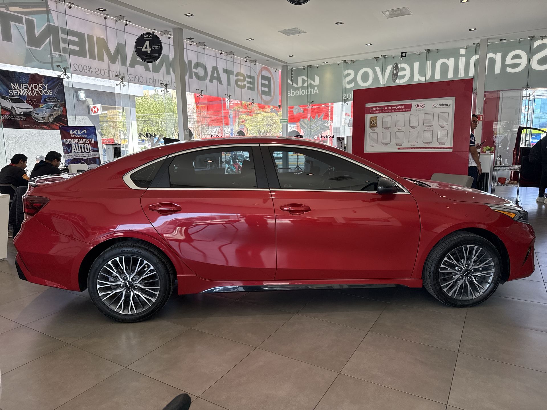 2024 Kia USADOS FORTE 2.0L GT-LINE IVT SEDAN